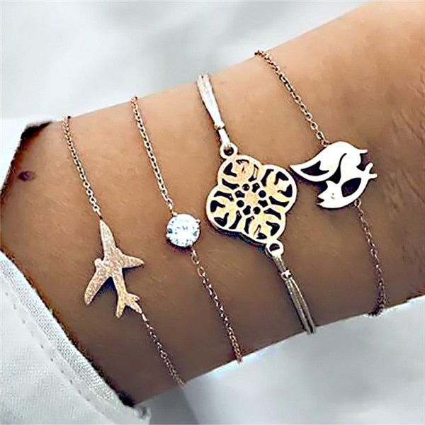 save_the_ocean_jewelry_jewellry_australia_uk_canada_helping_save_sea_life_animals_help_oceans_creatures_sea_turtles_sharks_whales_turtle_tracker_bracelet_dolphin_dolphins_whale_shark_wave_ring_anklets_bracelets_necklace_earrings_anklets,choker_rings_tshirt_caps_apparel_seashell_shell_charity_conservation_beach_life_helping_seas_oceans_planet_coral_reefs_wildlife